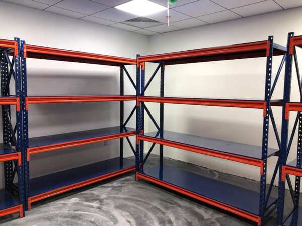 Kệ hạng trung và những điểm đặc trưng cơ bản
