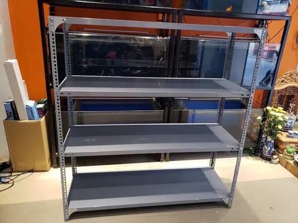 Các công dụng của kệ sắt 4 tầng