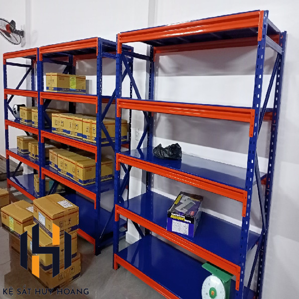Kệ trung tải 5 tầng: cao 2000 x dài 1500 x rộng 600