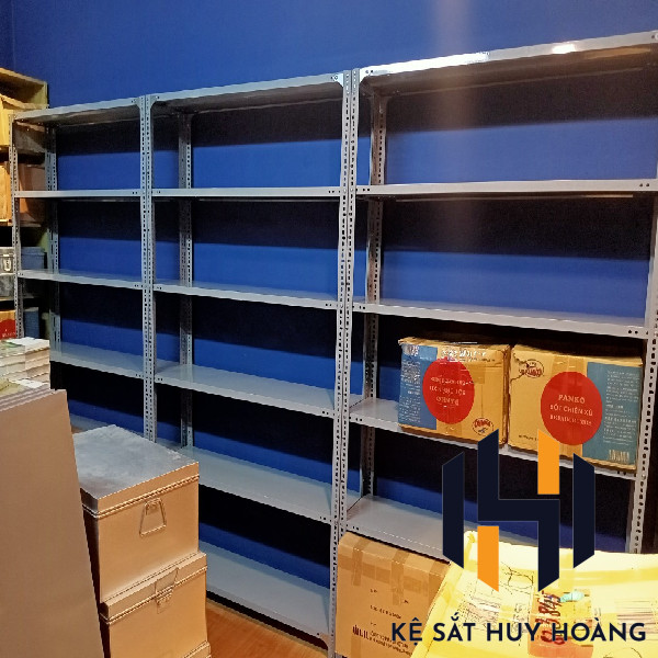 Kệ sắt để hàng hóa 6 tầng: cao 2m x dài 1,5m x rộng 0,4m