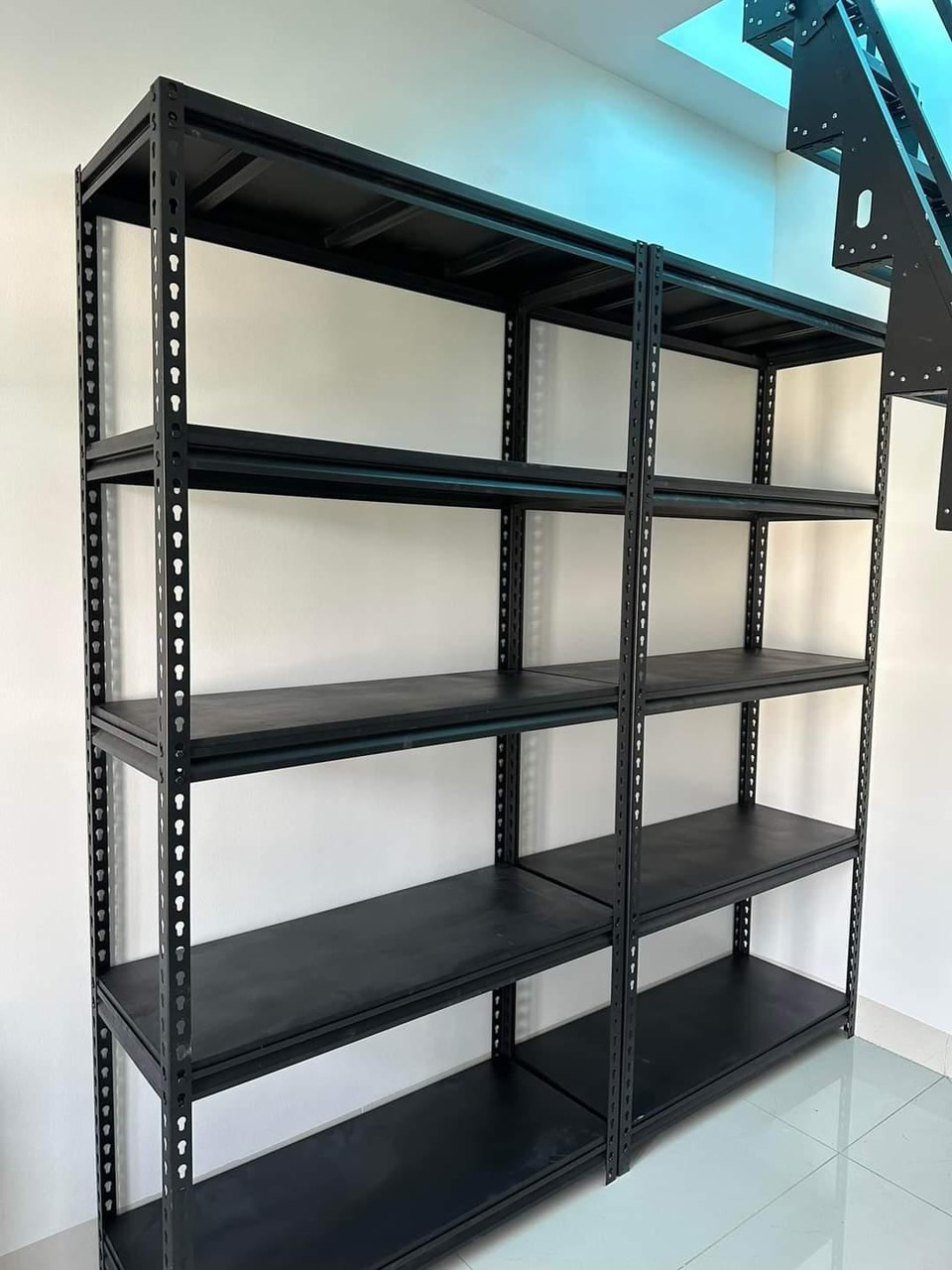 Kệ V Cài 5 tầng: dài 1.2m, rộng 0.5m, cao 2m, 5 tầng